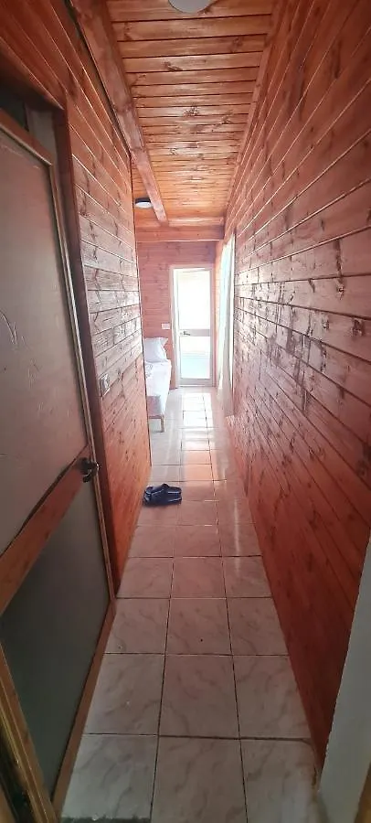 Daire Economy Wooden Room Tiran